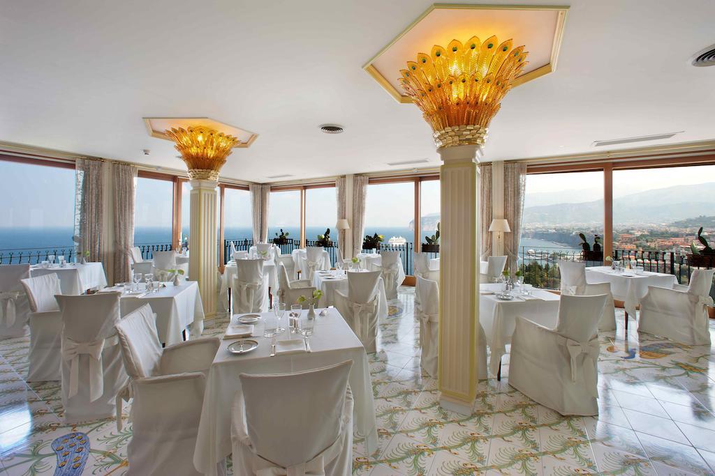 Hotel Bristol Sorrento Esterno foto