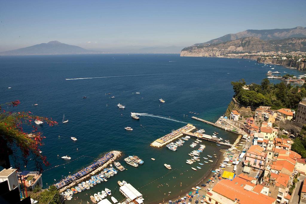 Hotel Bristol Sorrento Esterno foto