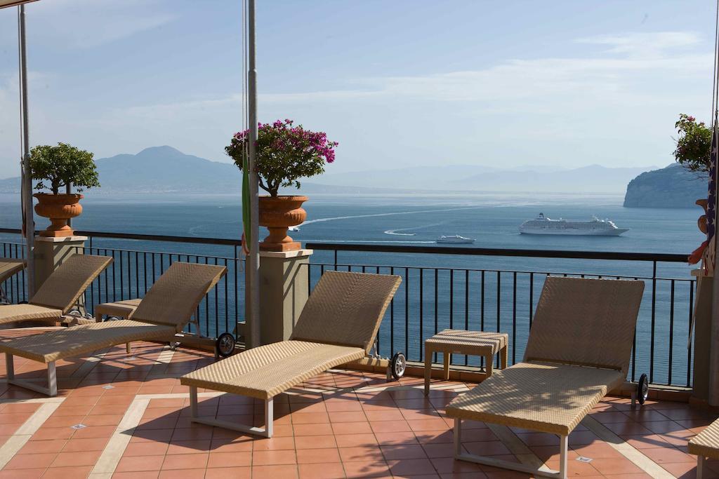 Hotel Bristol Sorrento Esterno foto