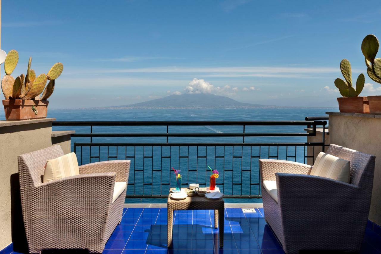 Hotel Bristol Sorrento Esterno foto