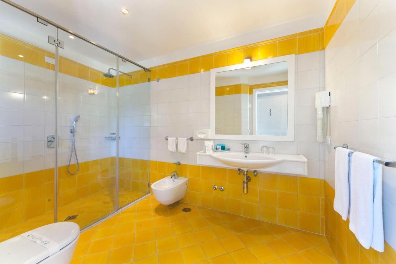 Hotel Bristol Sorrento Esterno foto