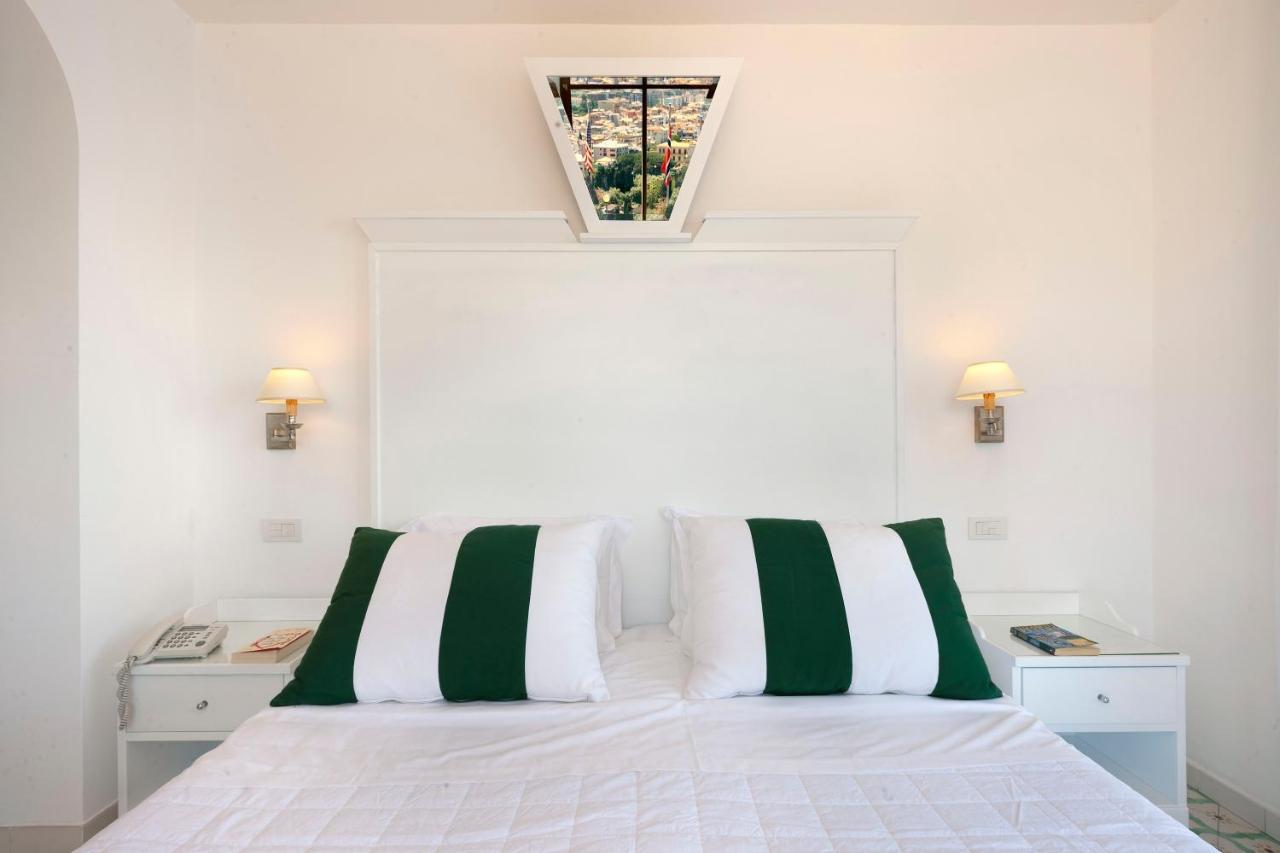 Hotel Bristol Sorrento Esterno foto
