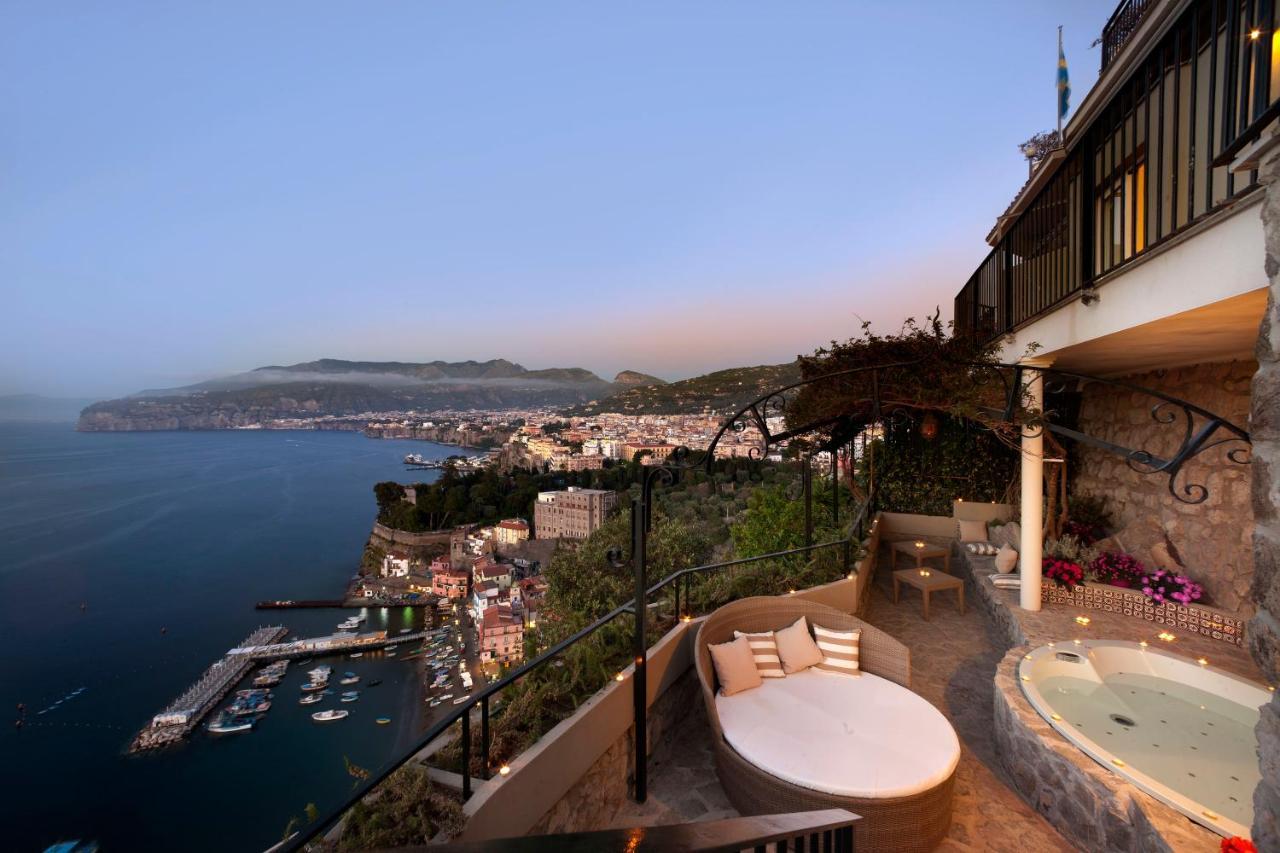 Hotel Bristol Sorrento Esterno foto